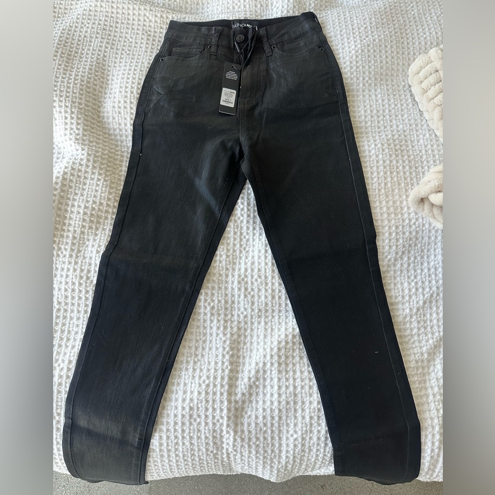 Fashion Nova Black Skinny Jeans